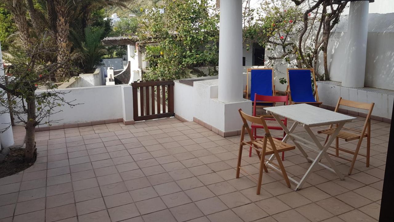 Case La Pergola Stromboli Exteriör bild