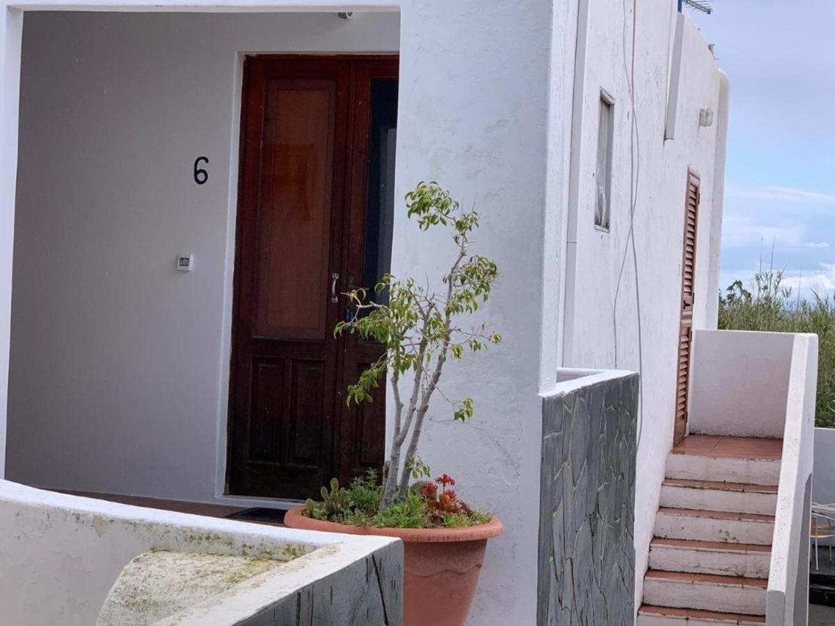 Case La Pergola Stromboli Exteriör bild